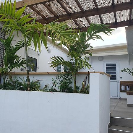 Studio Pour Jusqu'A 4 Personnes Proche De L'Hopital Et Du Centre Ville Σαιν-Ντενί Εξωτερικό φωτογραφία